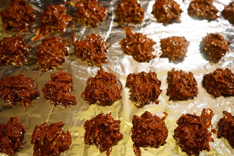 Almond-Blueberry Cookies