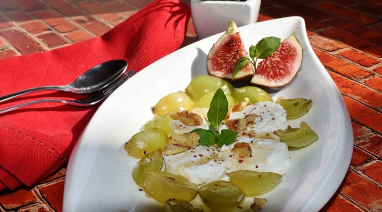 Cinnamon Honey Fruit Gratin
