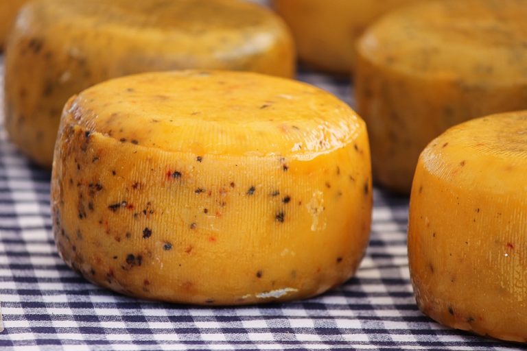 Ham'n'cheese Egg Loaf