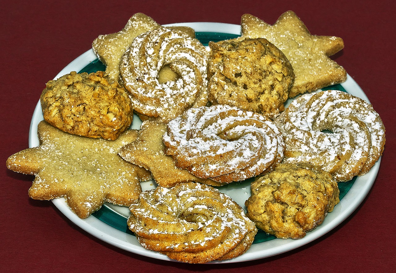 Sweet Olive Biscuits (Cookies)