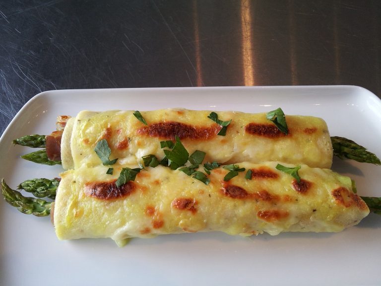 Hollandaise Sauce French Style