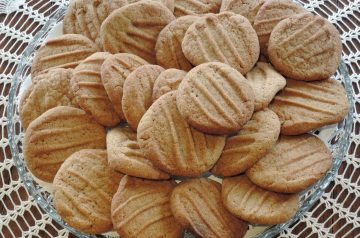 Gluten Free Gingersnap Cookies