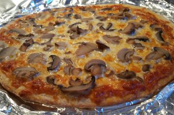 Baked Chicken in Cheese Mushroom Sauce