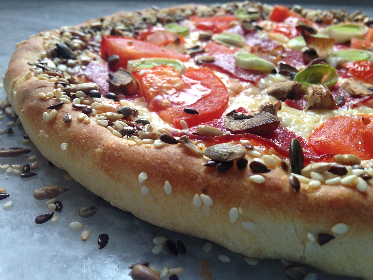 Gourmet Cruisers' Vegetarian Pizza