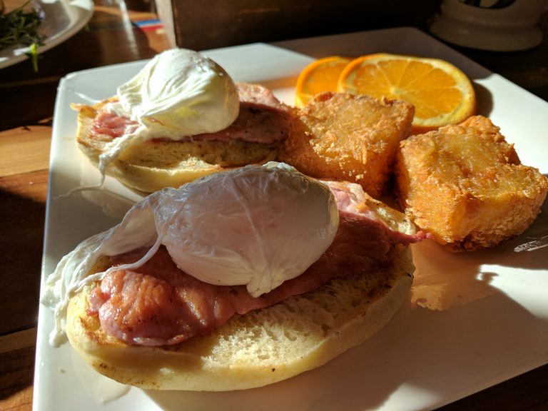 Simple Poached Eggs