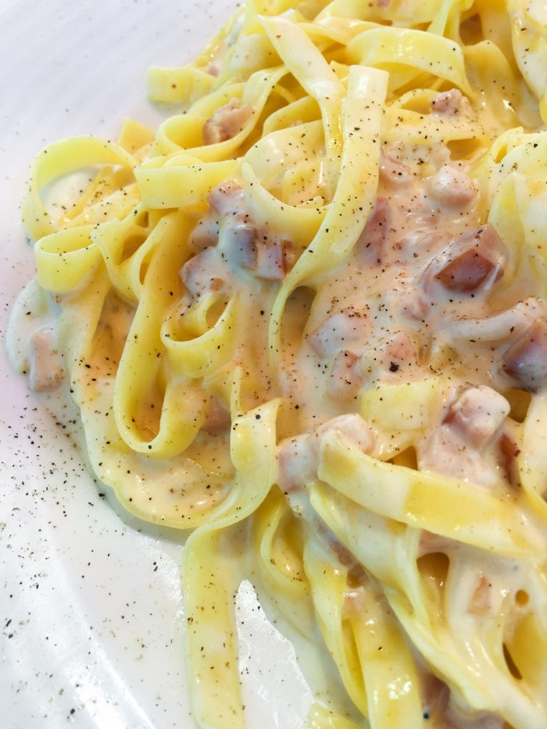 No Cream Vegetarian Carbonara
