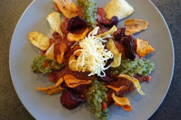 Grilled Scallops With Cashew - Cucumber Relish