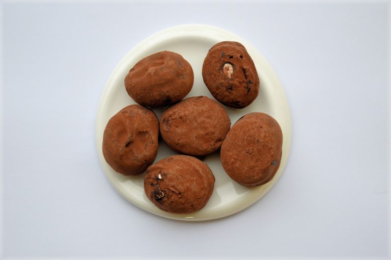 Amazing Cheese Truffles
