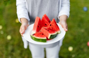 How to cut watermelon
