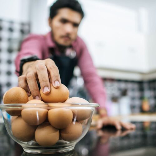 How to peel hard boiled eggs