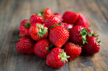 how to keep strawberries fresh